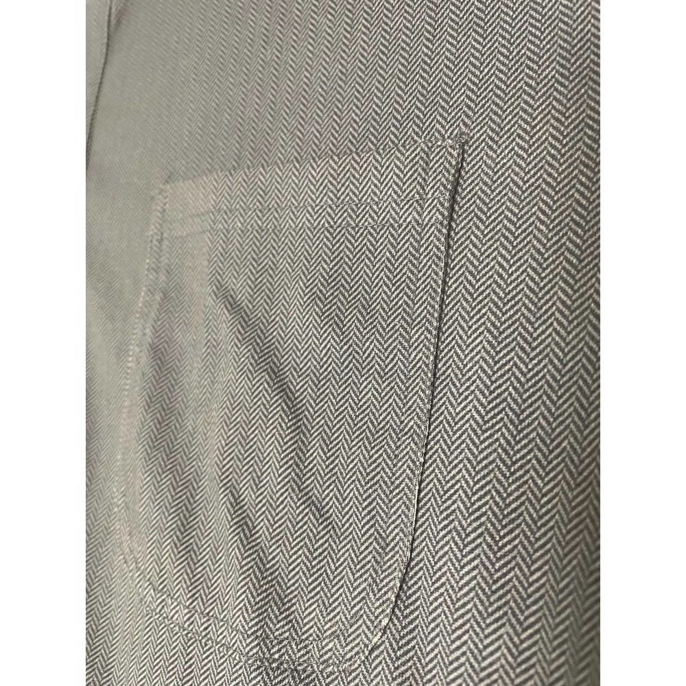 Kuhl Born in the Wild Casual Short Sleeve Shirt - Picture 2 of 4